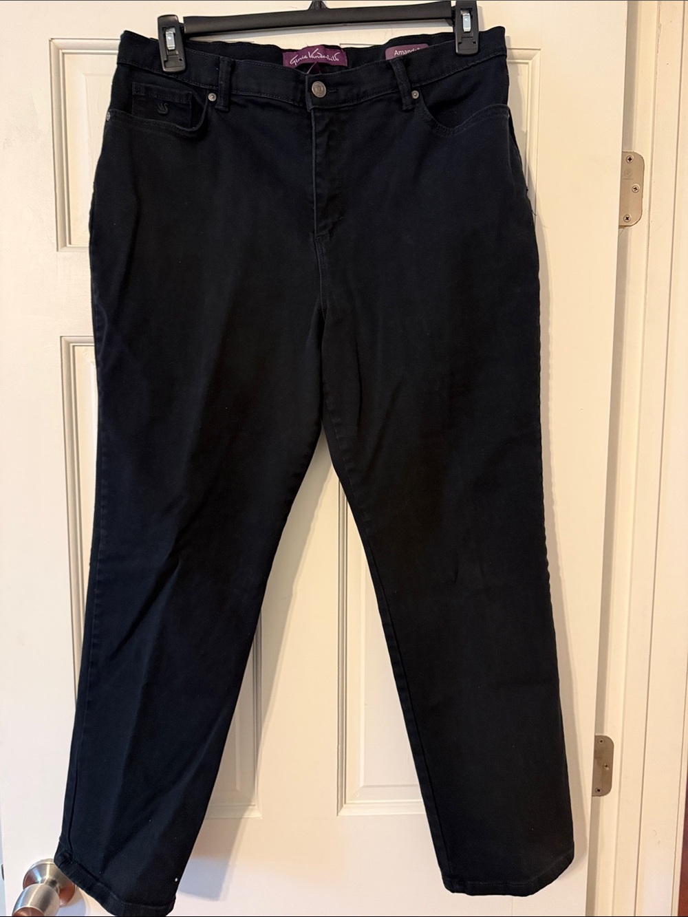 Gloria Vanderbilt Black Straight-Leg Jeans